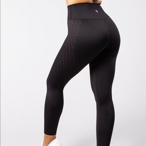 Buffbunny Vibe Leggings